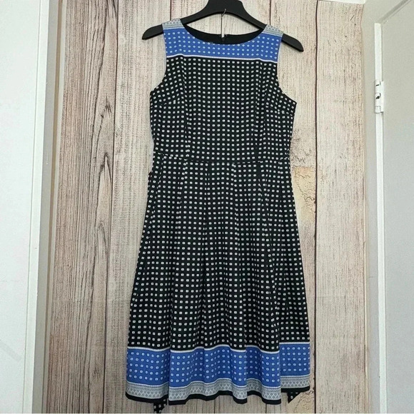 Talbots Womens Geo Print Fit & Flare Sleeveless Dress size 10 - Picture 4 of 14